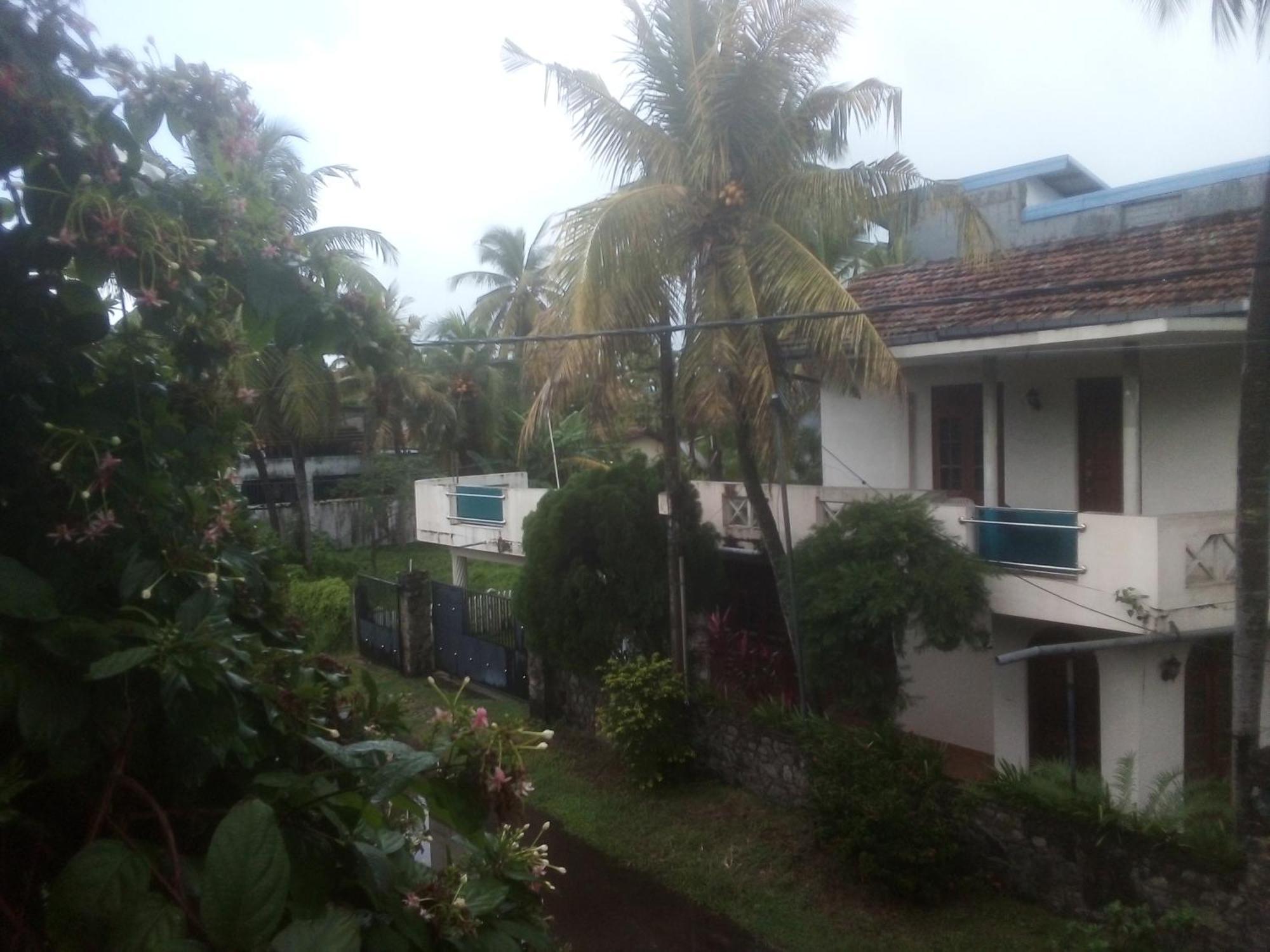 Sunrise City Palace Negombo Habitación foto